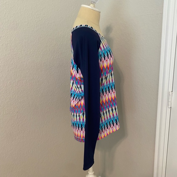 Athleta Rash Guard - Picture 6 of 9